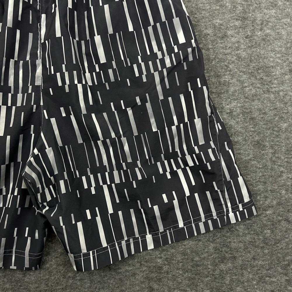Under Armour Shorts Mens Large Geometric Gray Heatgear Gym Workout Lined 7" READ - Picture 10 of 16